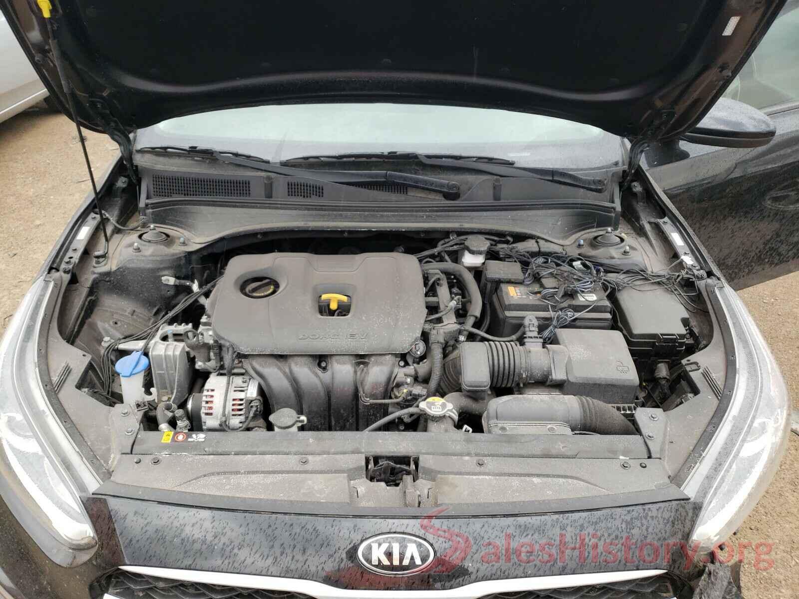 3KPF24AD2KE102617 2019 KIA FORTE