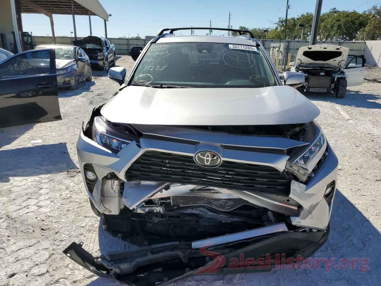 2T3W1RFV4LC061092 2020 TOYOTA RAV4