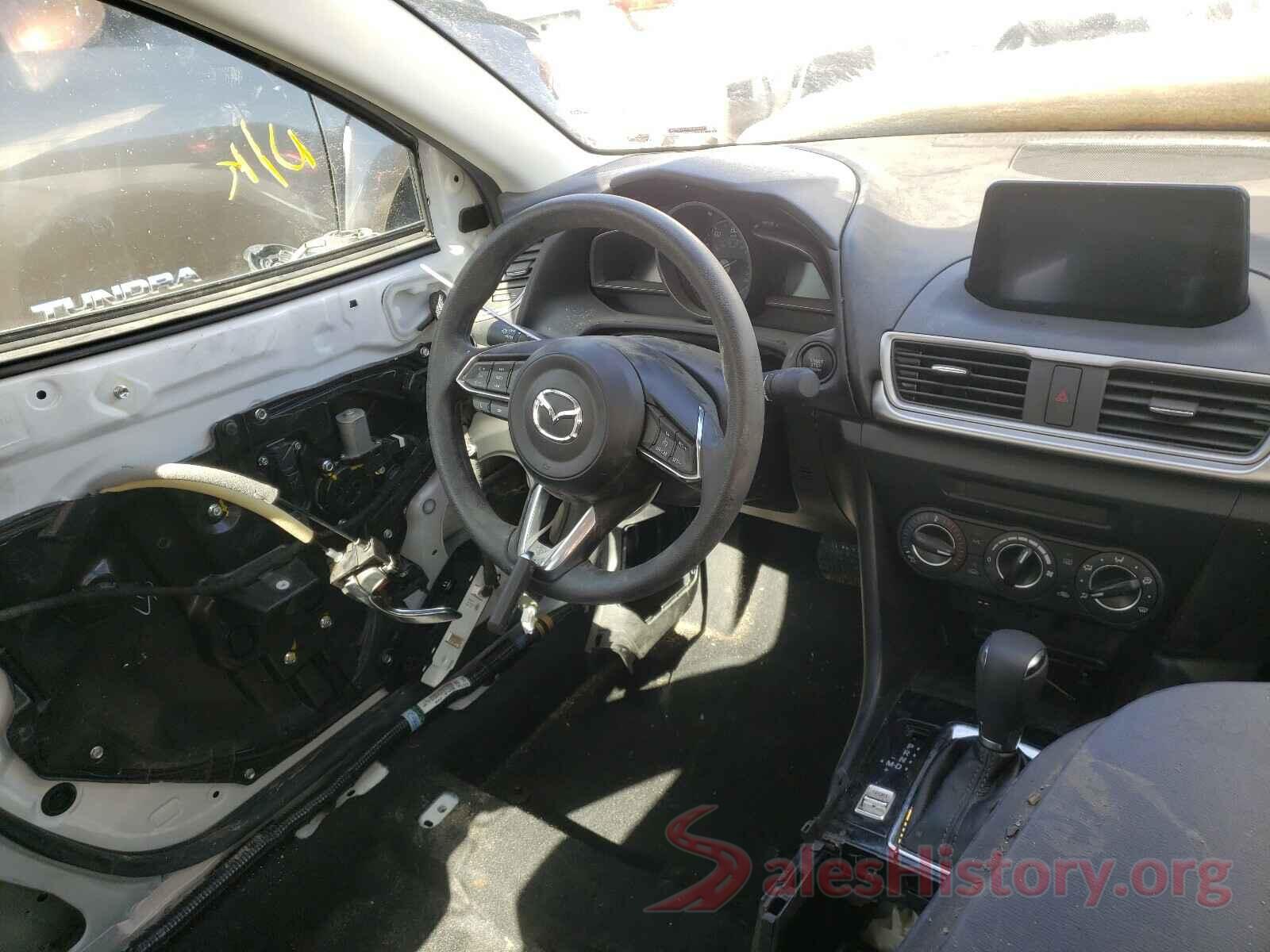 3MZBN1U78HM151925 2017 MAZDA 3