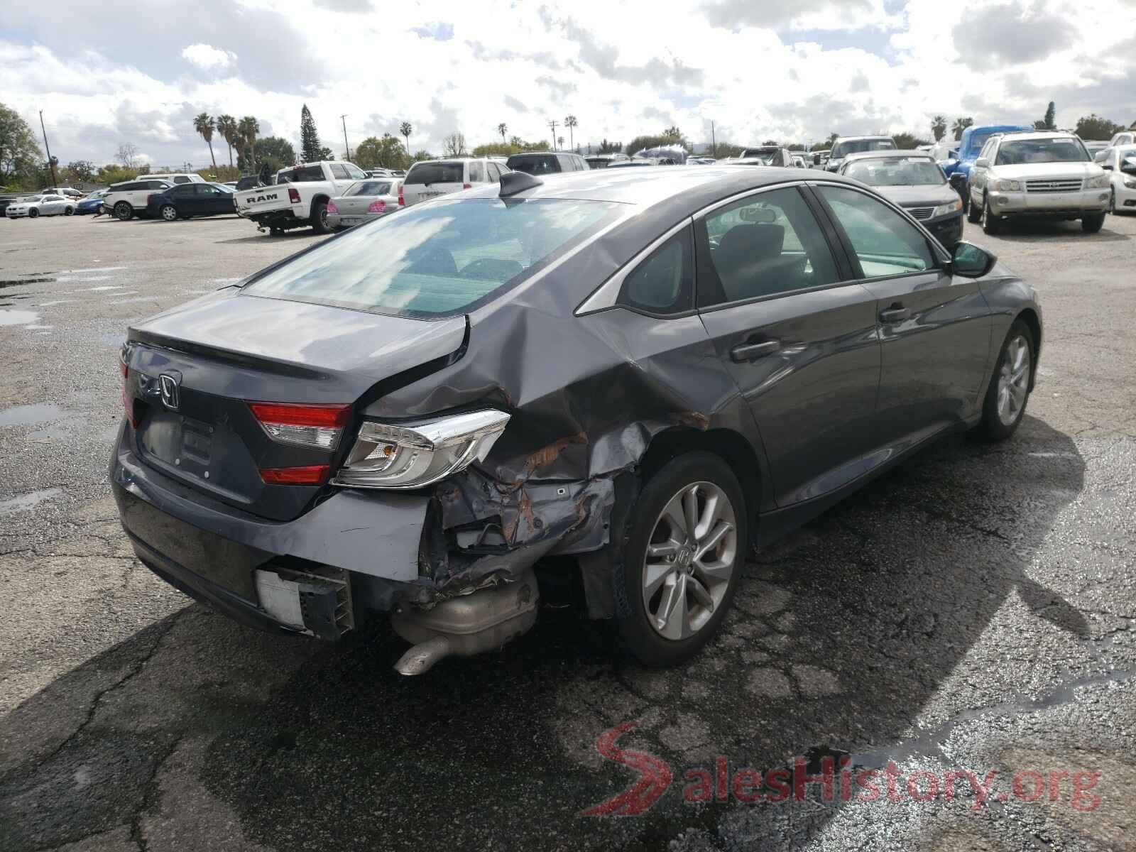 1HGCV1F12JA090947 2018 HONDA ACCORD