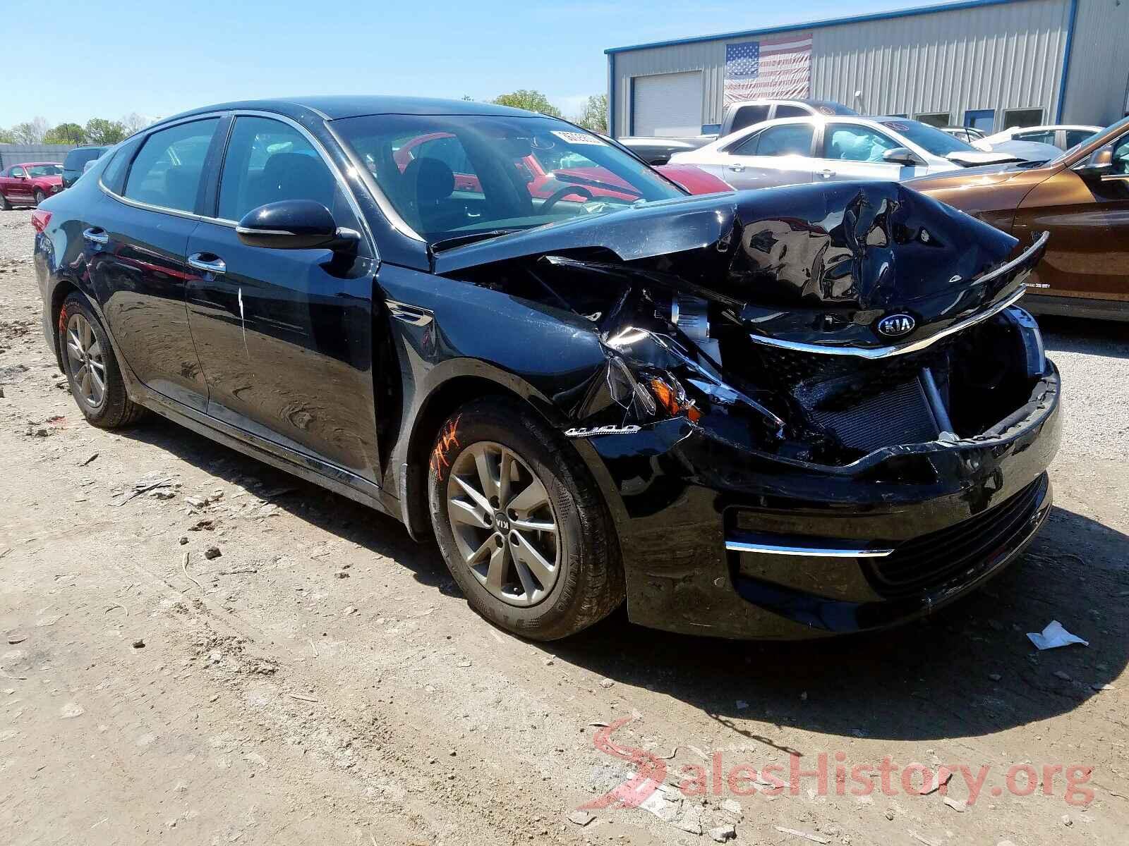 5XXGT4L18JG223209 2018 KIA OPTIMA