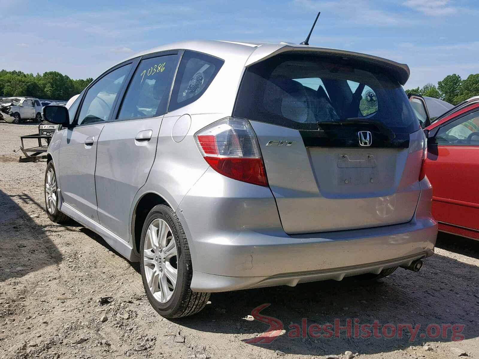 JHMGE8H5XBC001414 2011 HONDA FIT SPORT