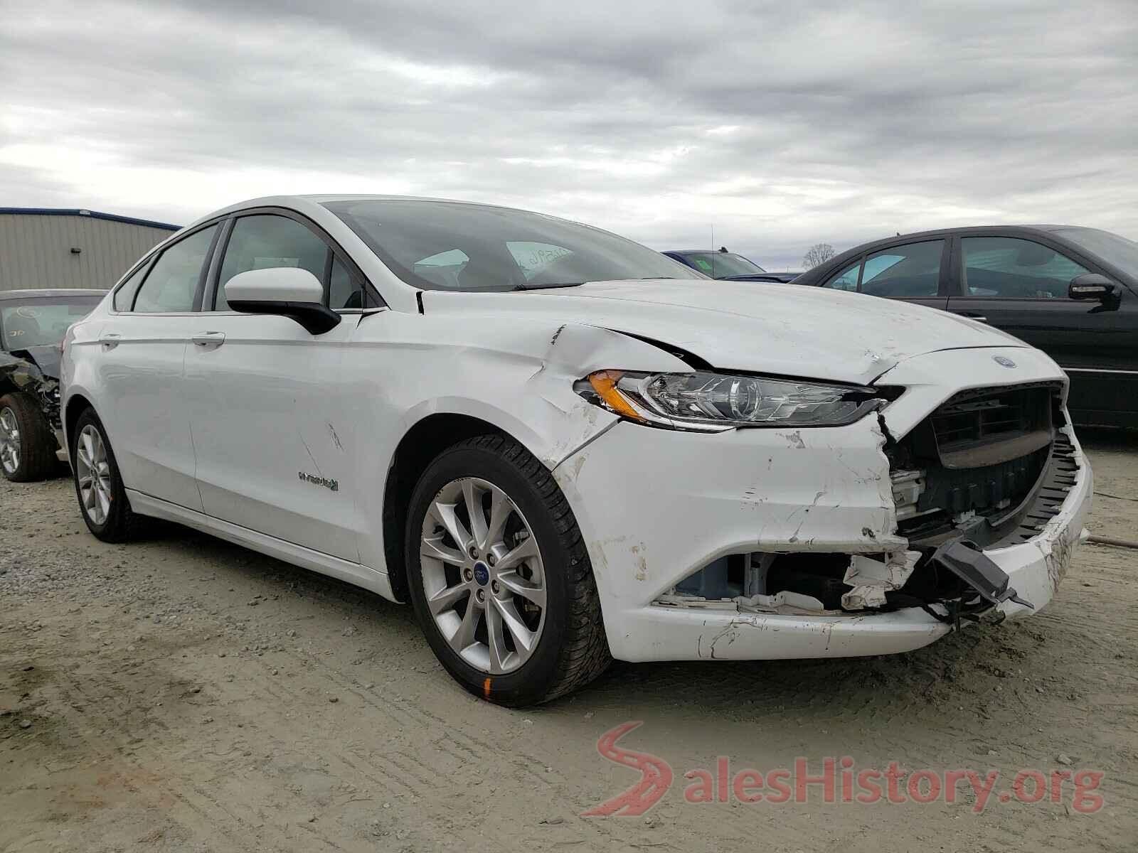 3FA6P0LU8HR238233 2017 FORD FUSION