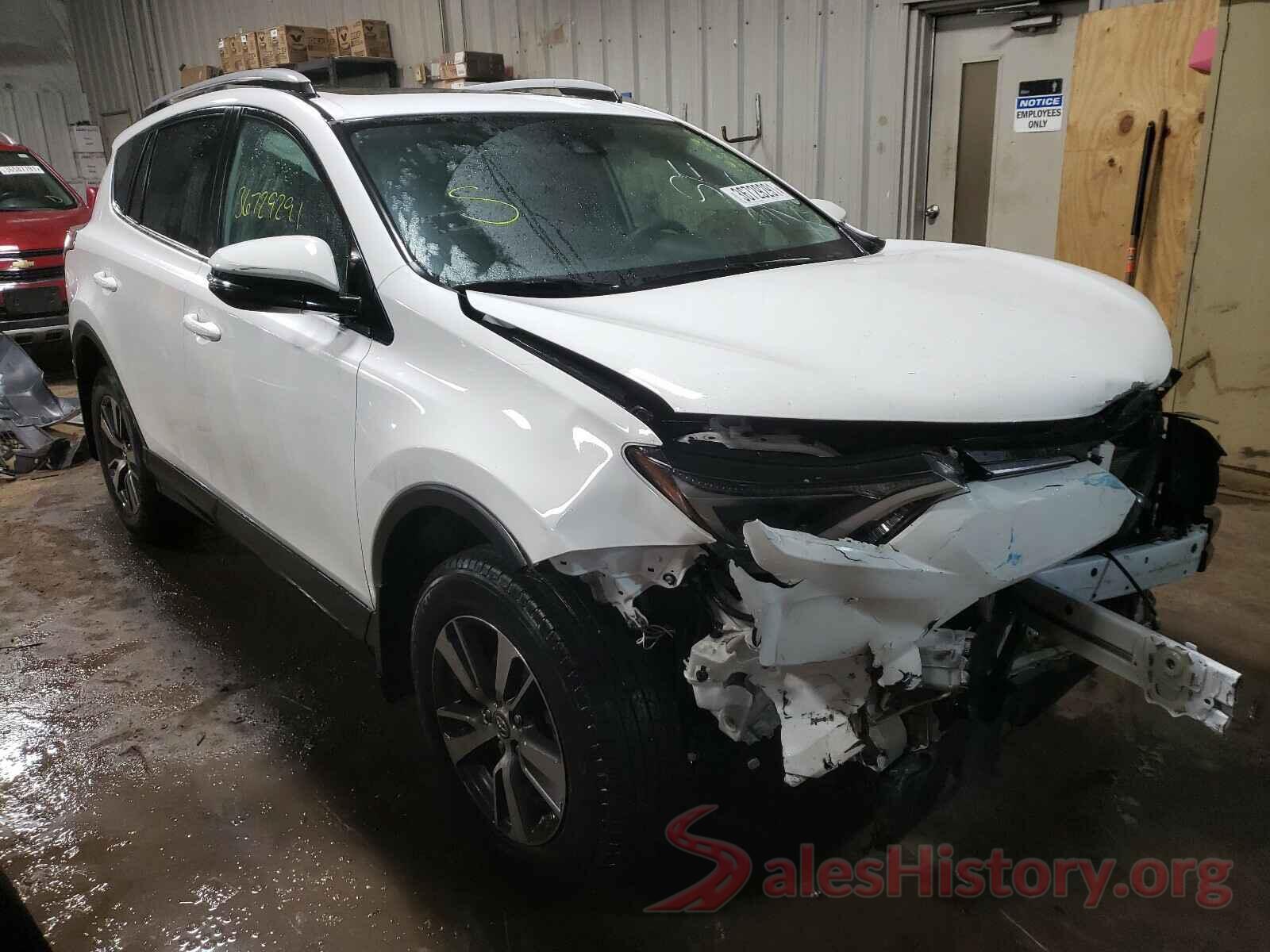 2T3RFREV7HW659022 2017 TOYOTA RAV4