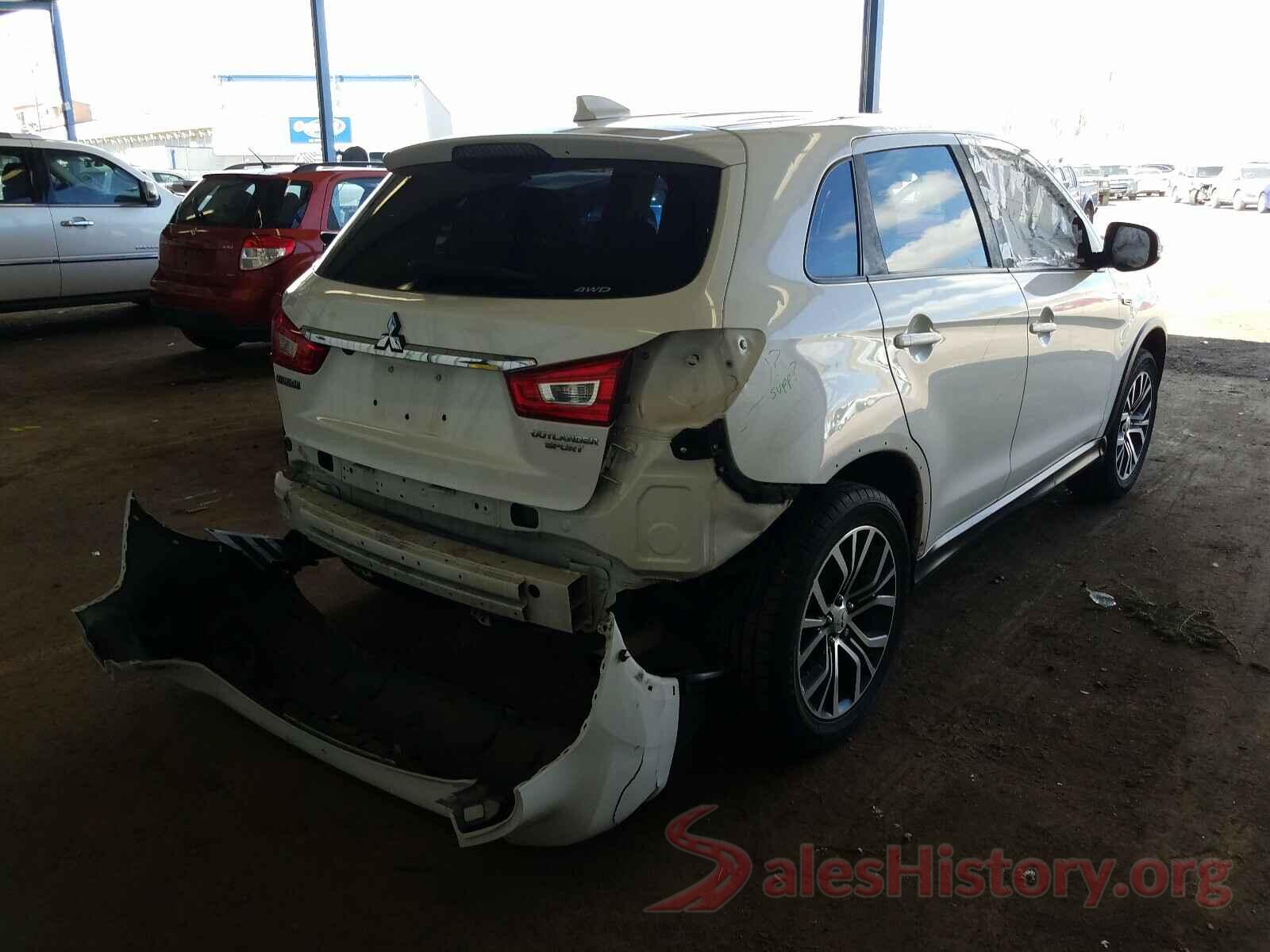 JA4AR3AU6JZ008463 2018 MITSUBISHI OUTLANDER