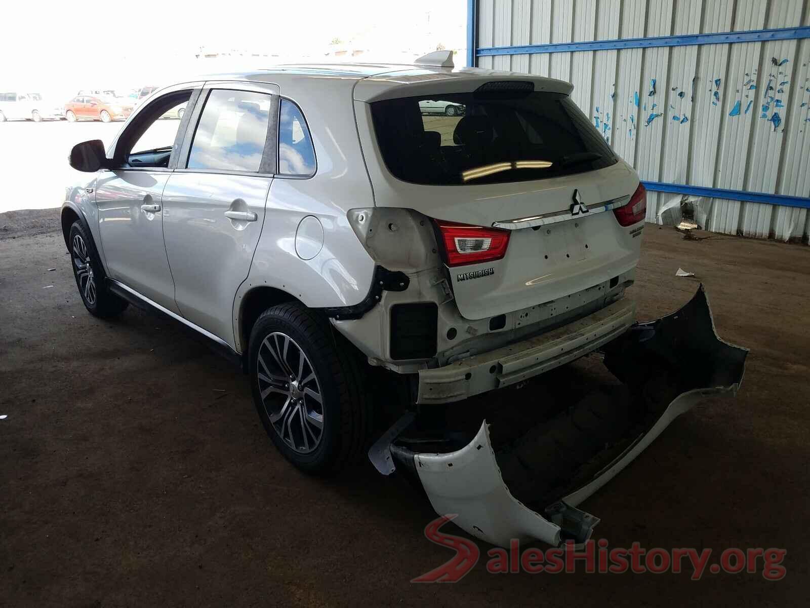 JA4AR3AU6JZ008463 2018 MITSUBISHI OUTLANDER