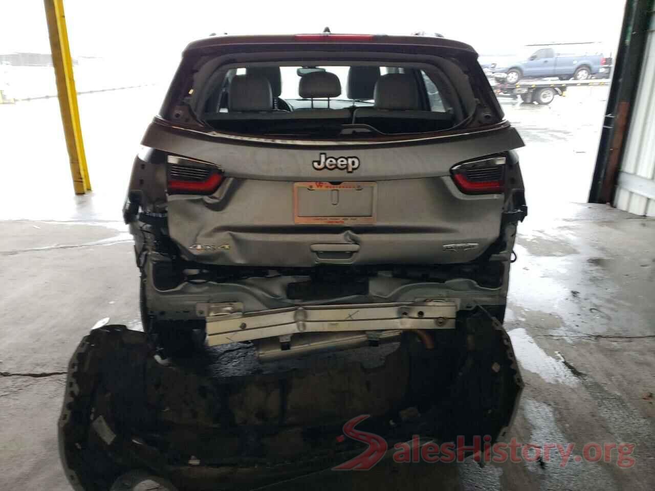 3C4NJDBB2KT778167 2019 JEEP COMPASS