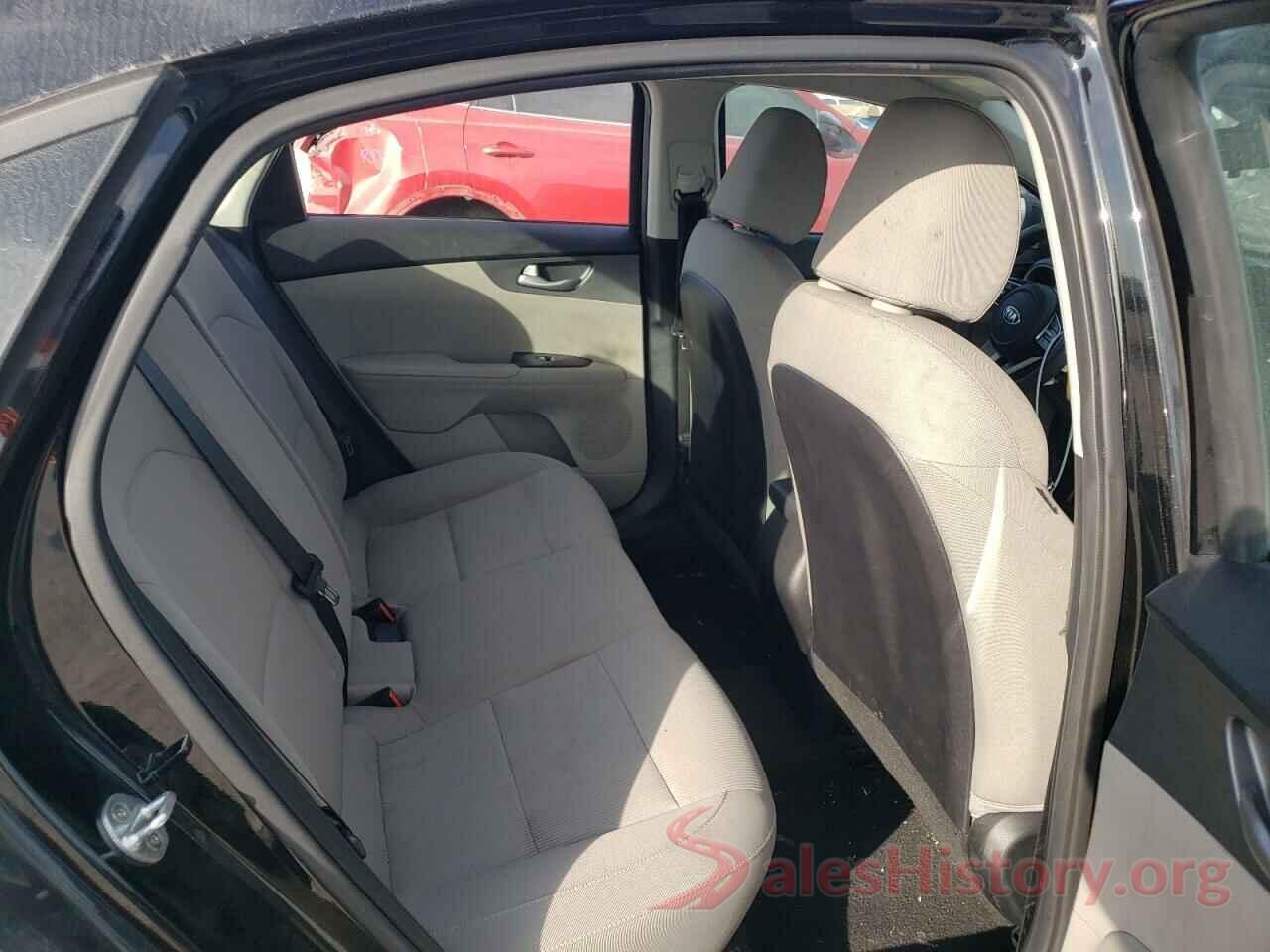 3KPF24AD4KE030142 2019 KIA FORTE