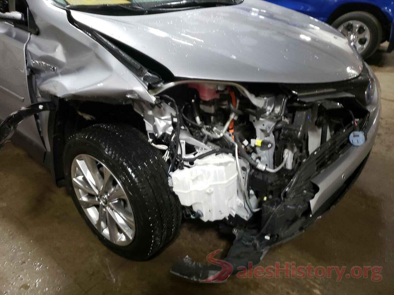 JTMDJREVXJD182176 2018 TOYOTA RAV4