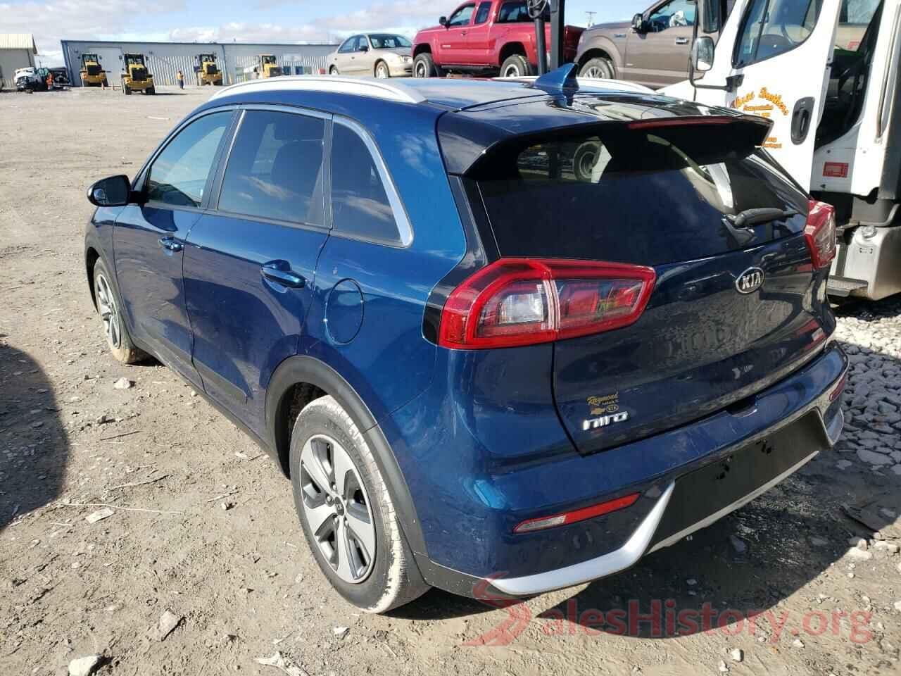 KNDCB3LC8J5201227 2018 KIA NIRO