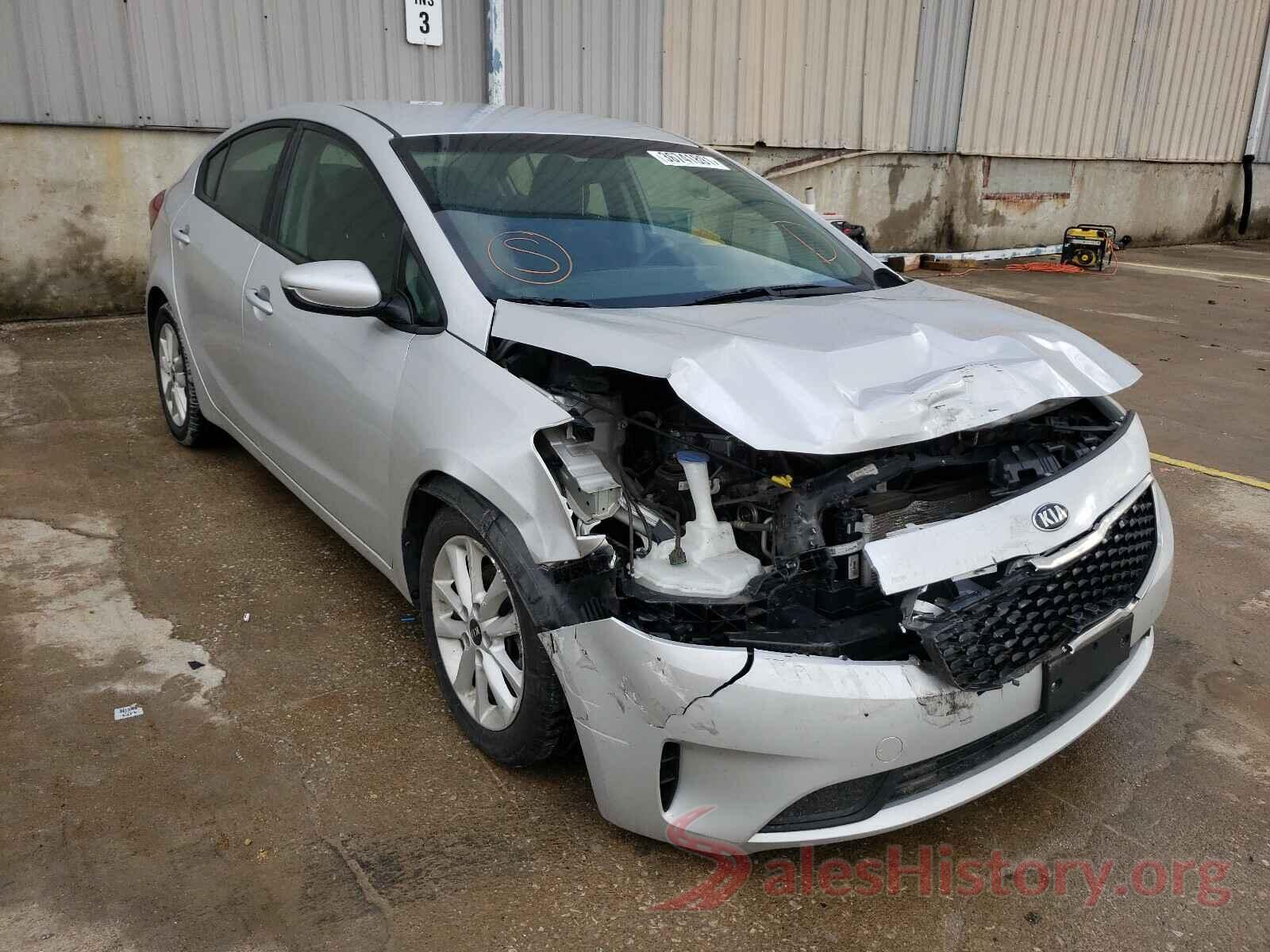 3KPFL4A78HE153006 2017 KIA FORTE