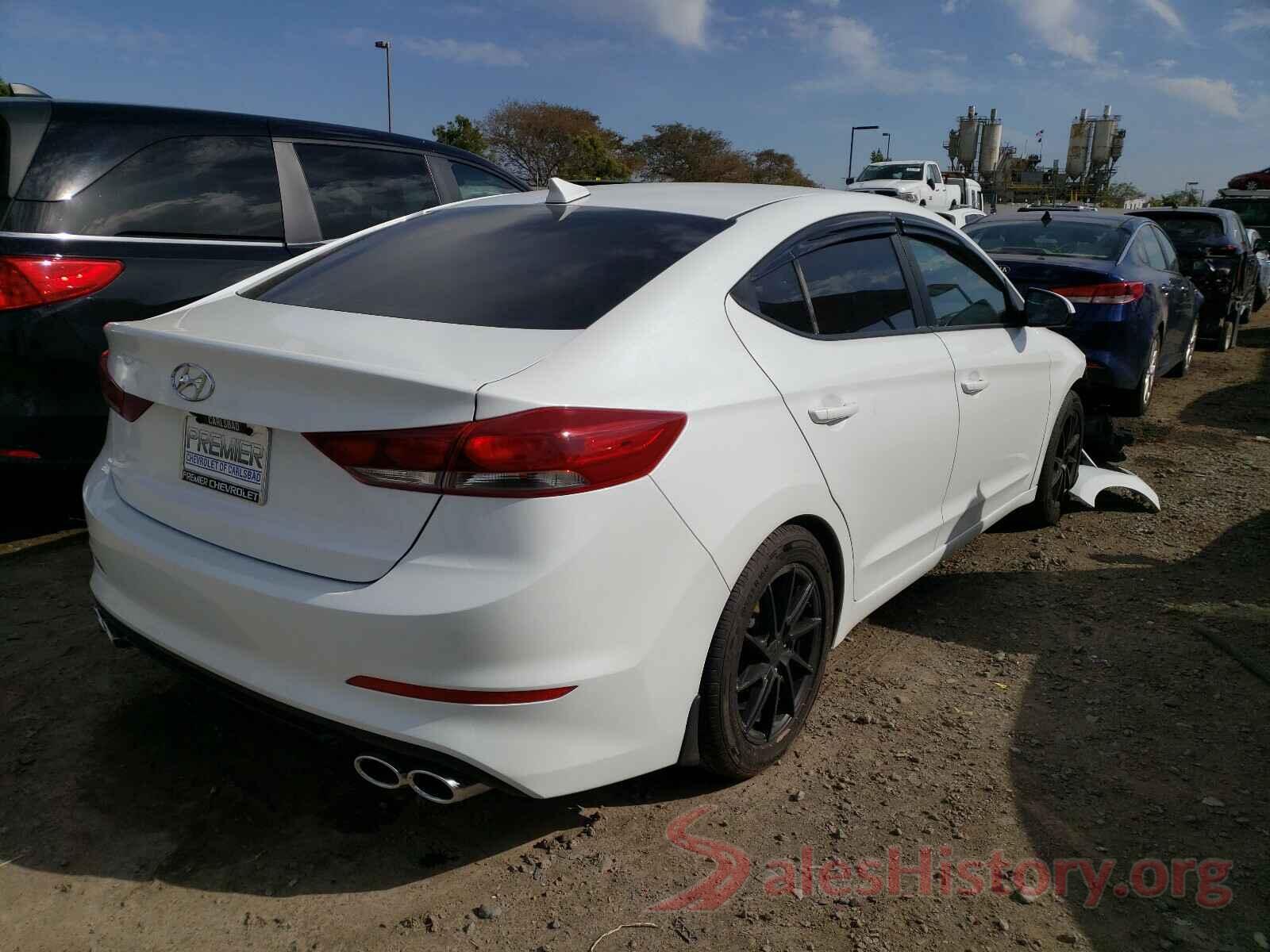 5NPD84LF1JH330882 2018 HYUNDAI ELANTRA