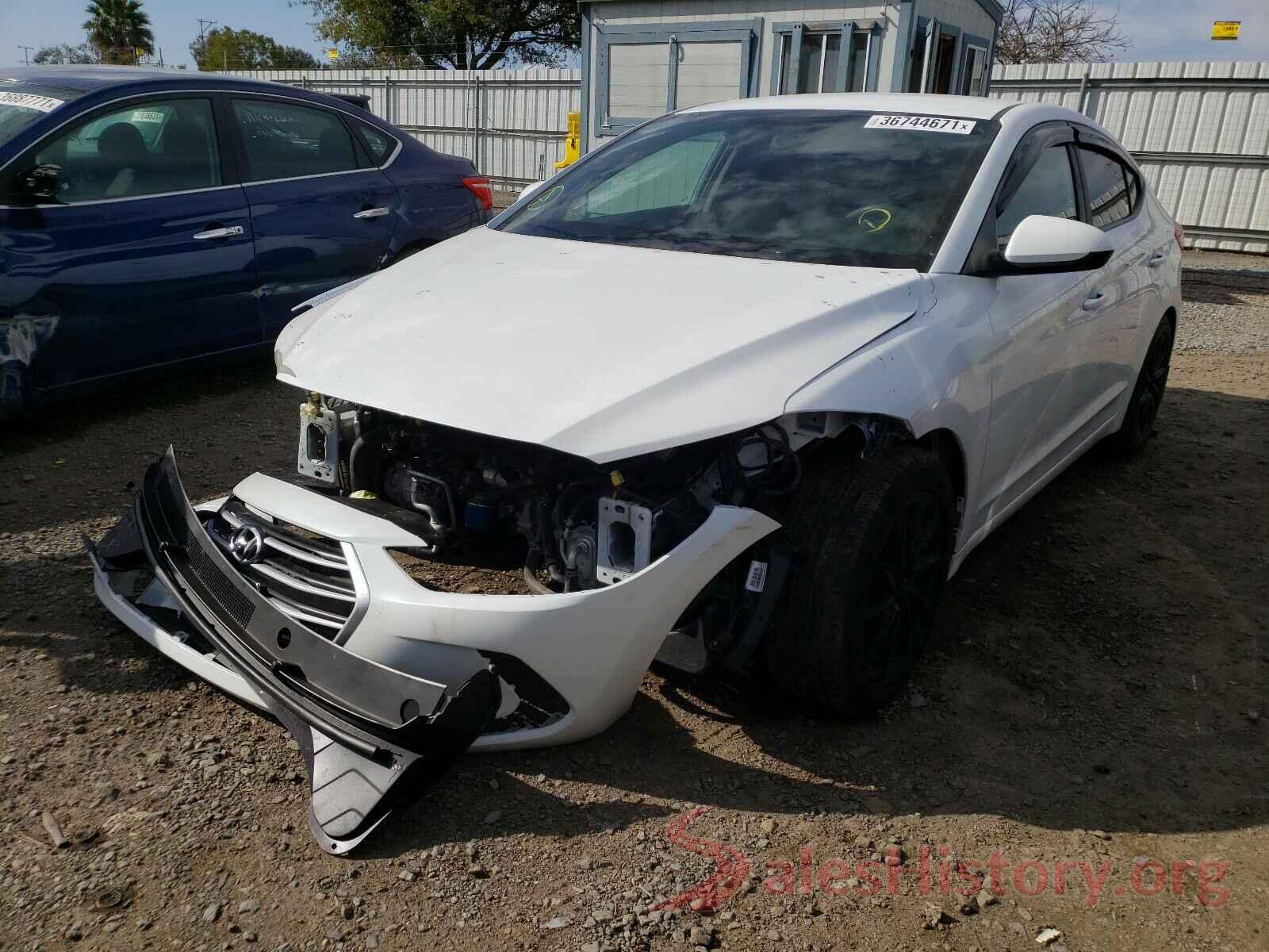 5NPD84LF1JH330882 2018 HYUNDAI ELANTRA