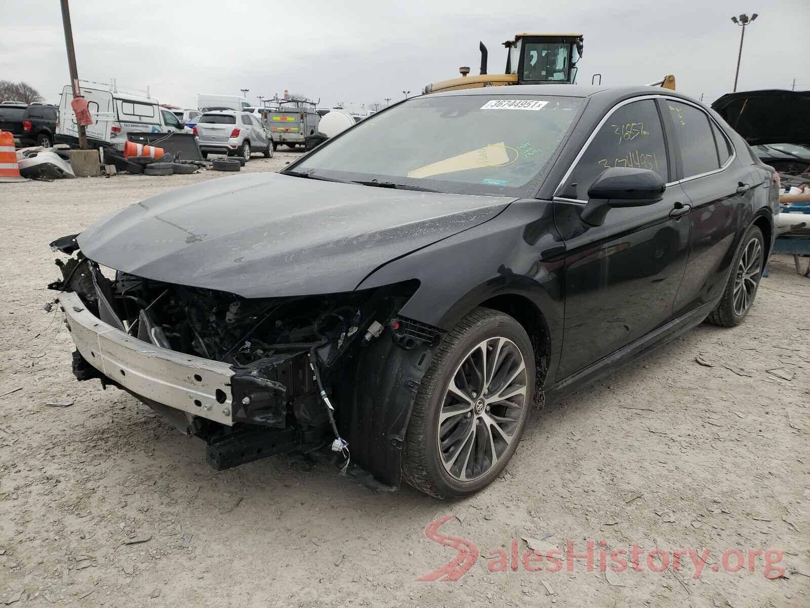 4T1B11HKXJU571728 2018 TOYOTA CAMRY