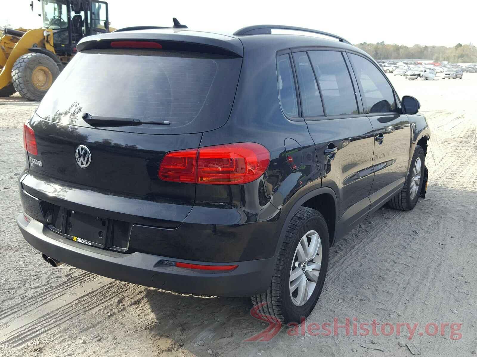 WVGAV7AX5HK020122 2017 VOLKSWAGEN TIGUAN