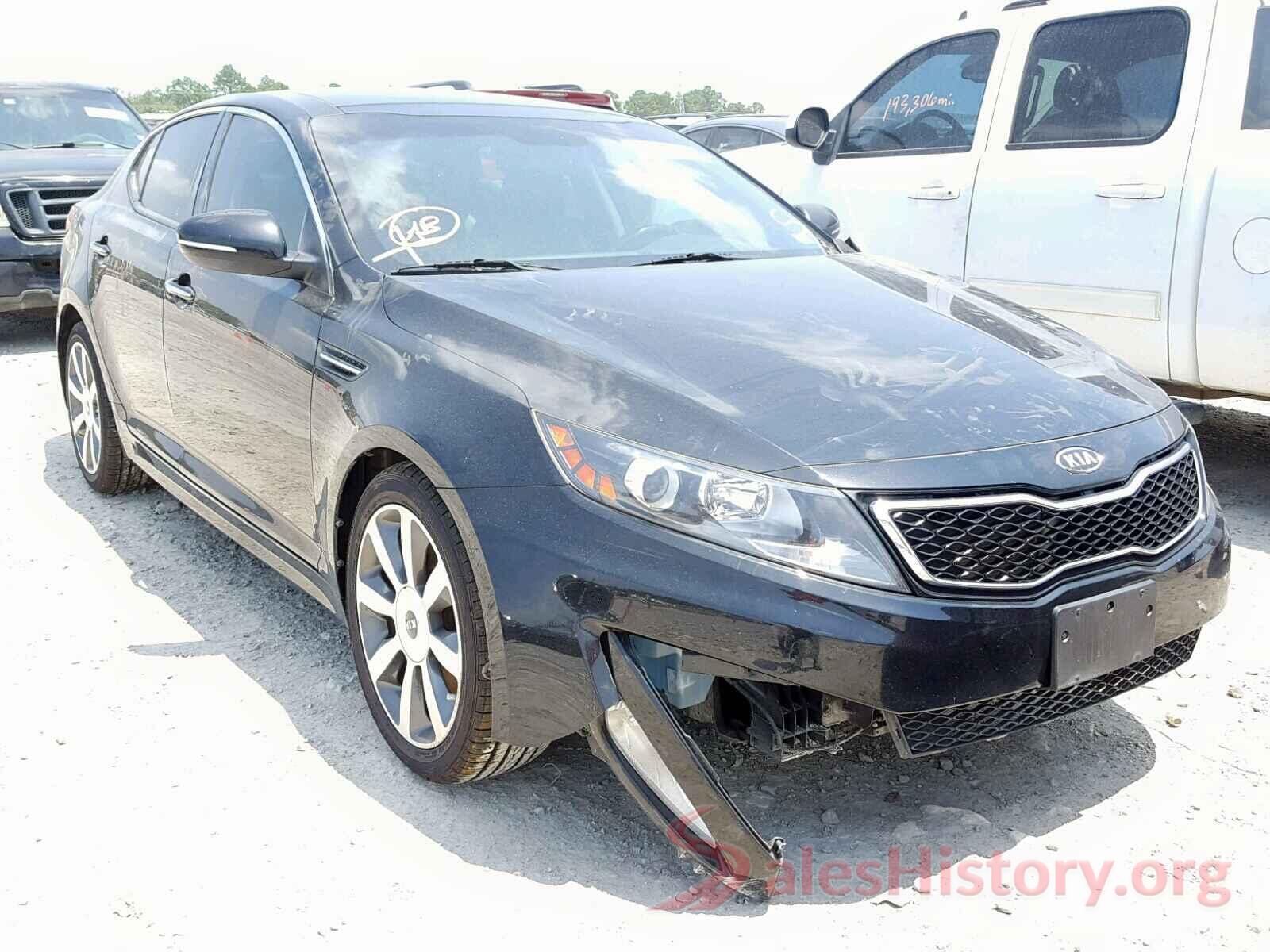 5XXGR4A63CG027856 2012 KIA OPTIMA SX