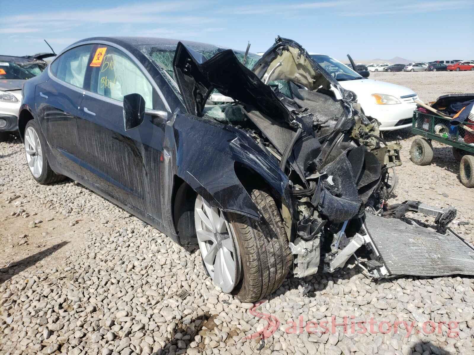 5YJ3E1EBXJF117134 2018 TESLA MODEL 3