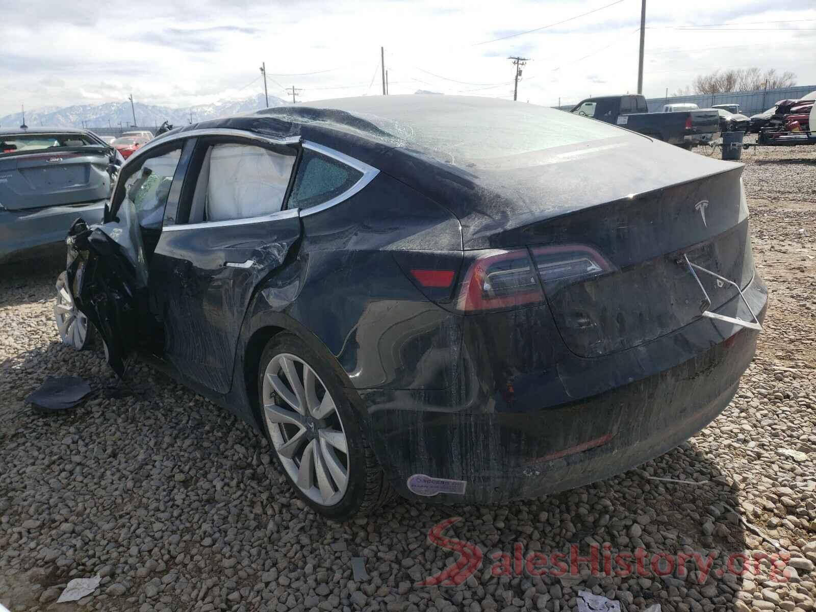 5YJ3E1EBXJF117134 2018 TESLA MODEL 3