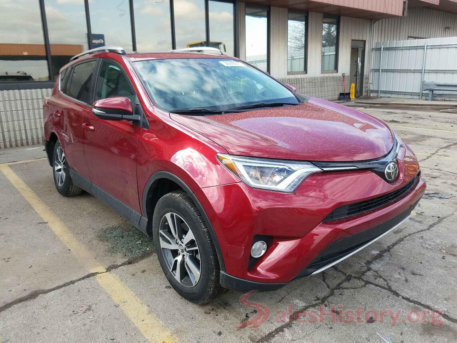 2T3WFREV3JW437246 2018 TOYOTA RAV4