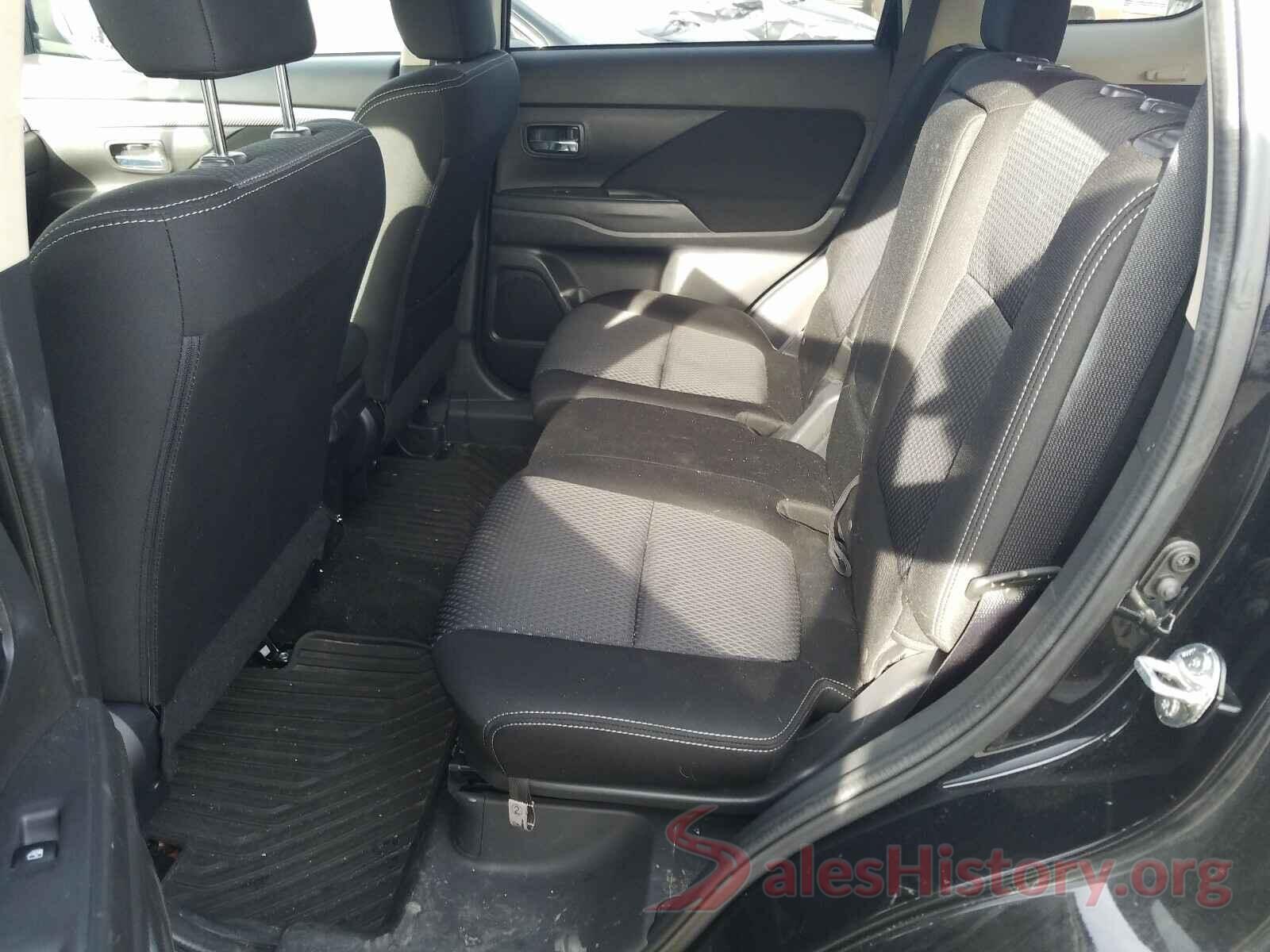 JA4AZ2A30HZ015520 2017 MITSUBISHI OUTLANDER