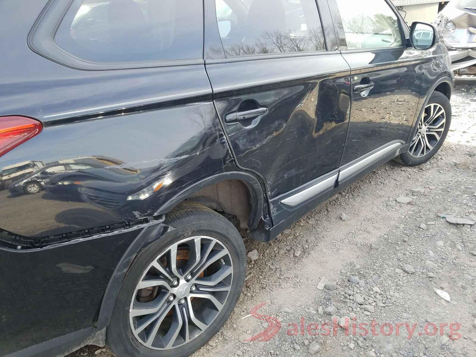 JA4AZ2A30HZ015520 2017 MITSUBISHI OUTLANDER