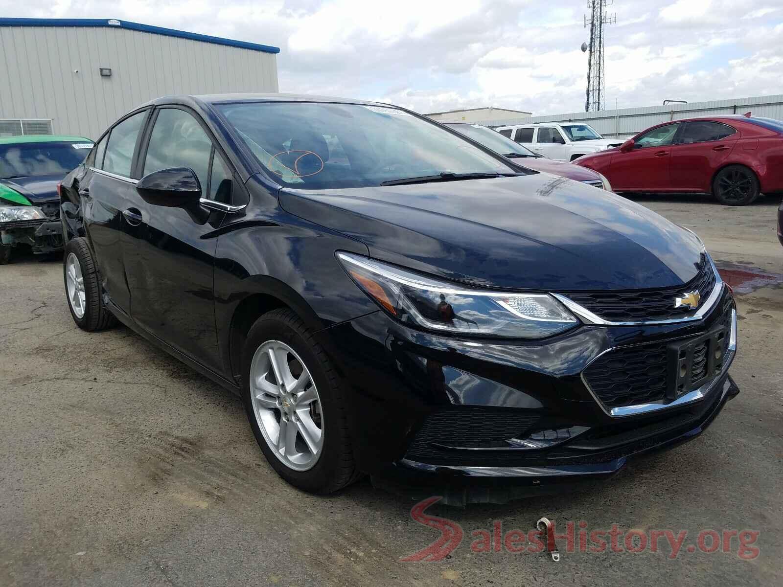 1G1BE5SMXJ7122891 2018 CHEVROLET CRUZE