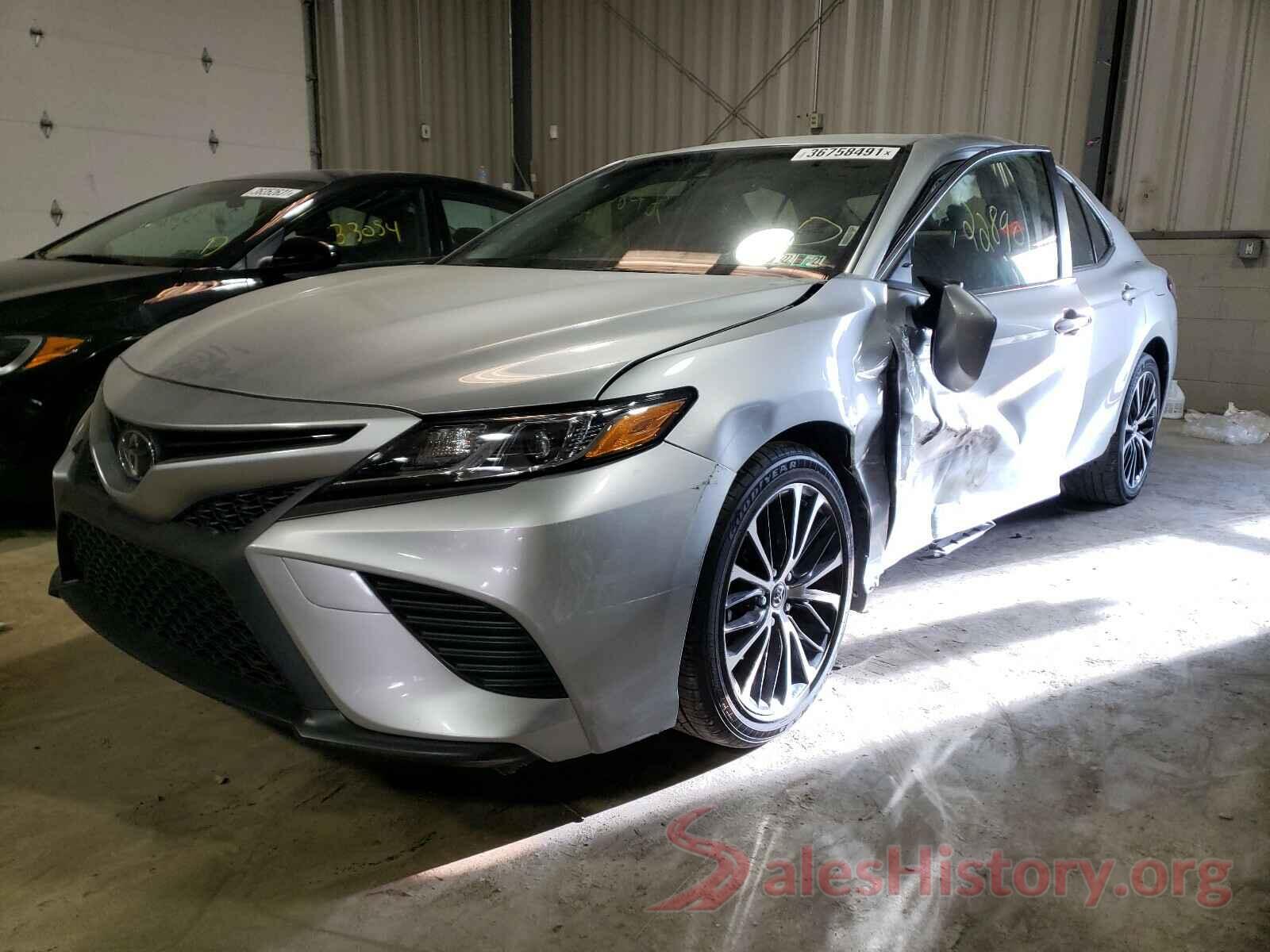 JTNB11HK1J3048913 2018 TOYOTA CAMRY