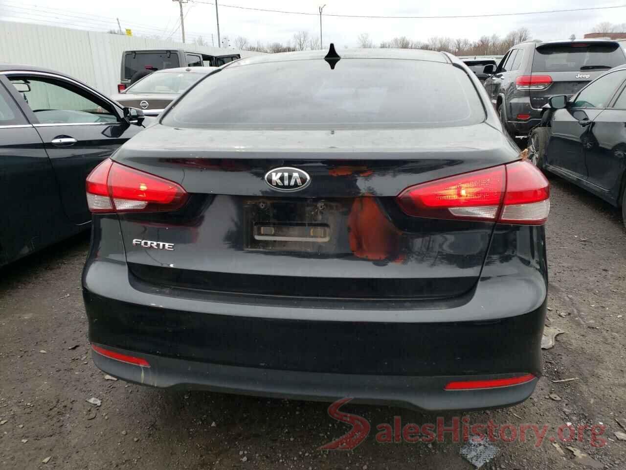 3KPFK4A75HE013255 2017 KIA FORTE