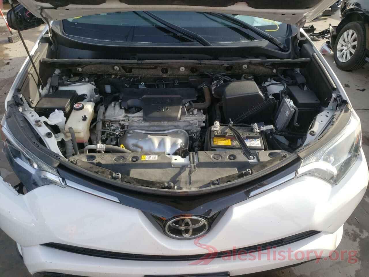 JTMZFREV7JJ212212 2018 TOYOTA RAV4