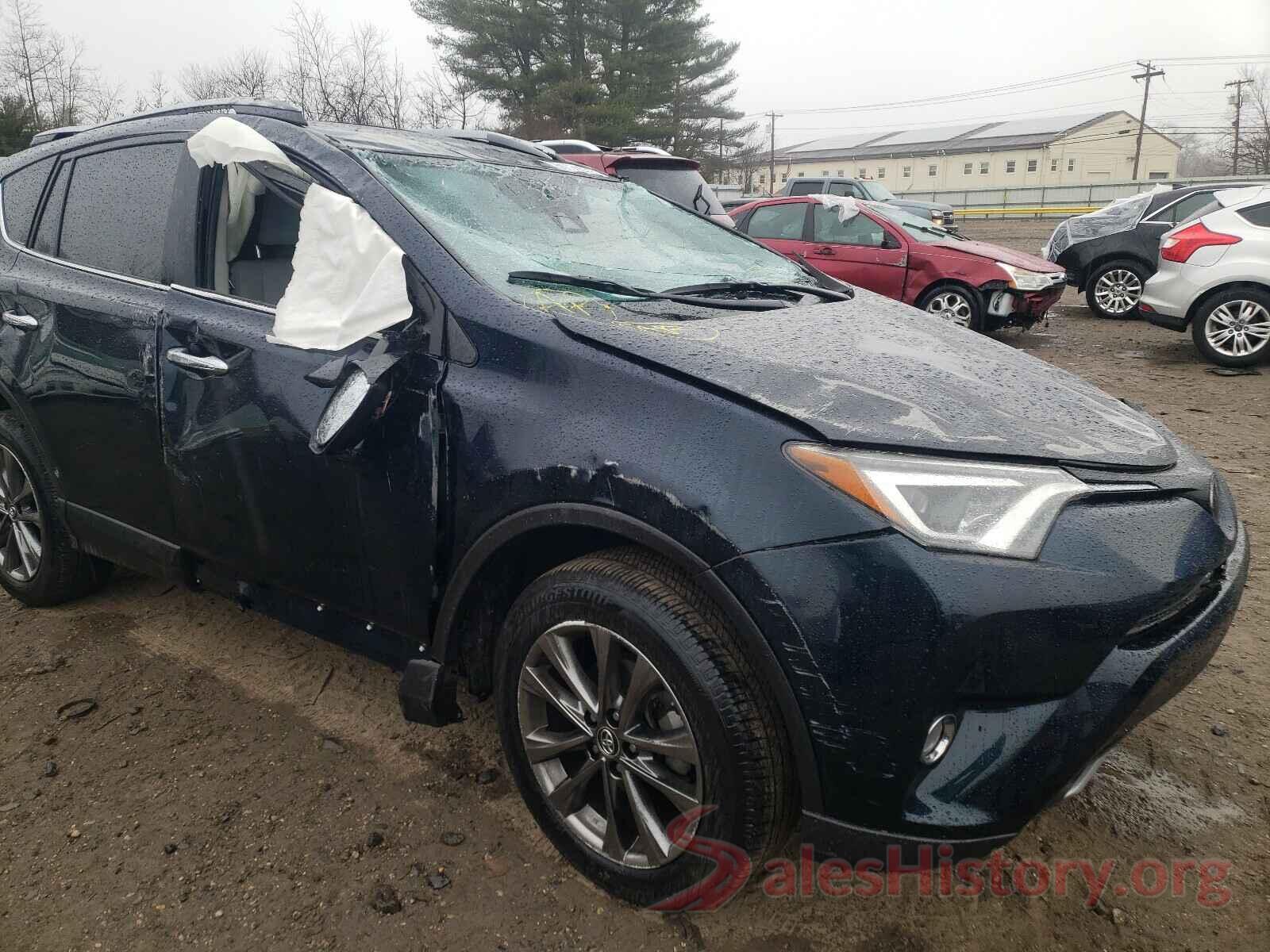 JTMDFREV8JJ200001 2018 TOYOTA RAV4