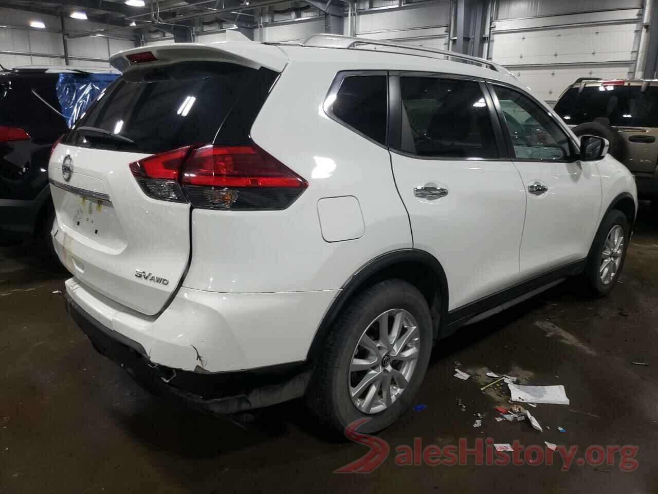 KNMAT2MV5HP507587 2017 NISSAN ROGUE