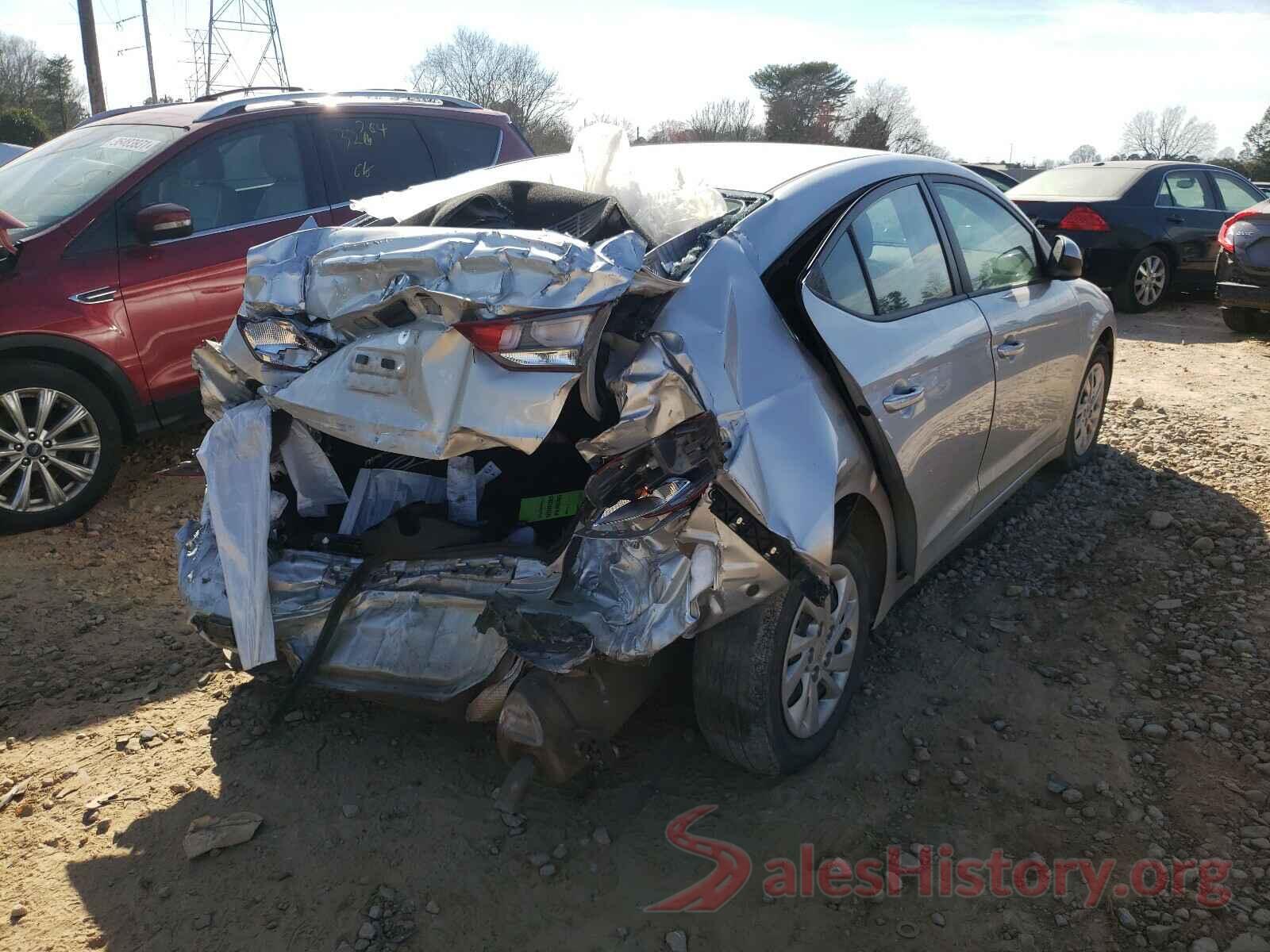 5NPD74LF6JH338222 2018 HYUNDAI ELANTRA