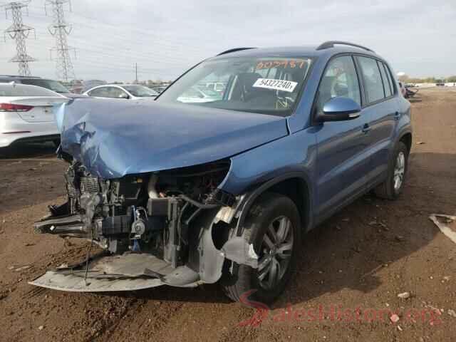 WVGAV7AX2HK003987 2017 VOLKSWAGEN TIGUAN