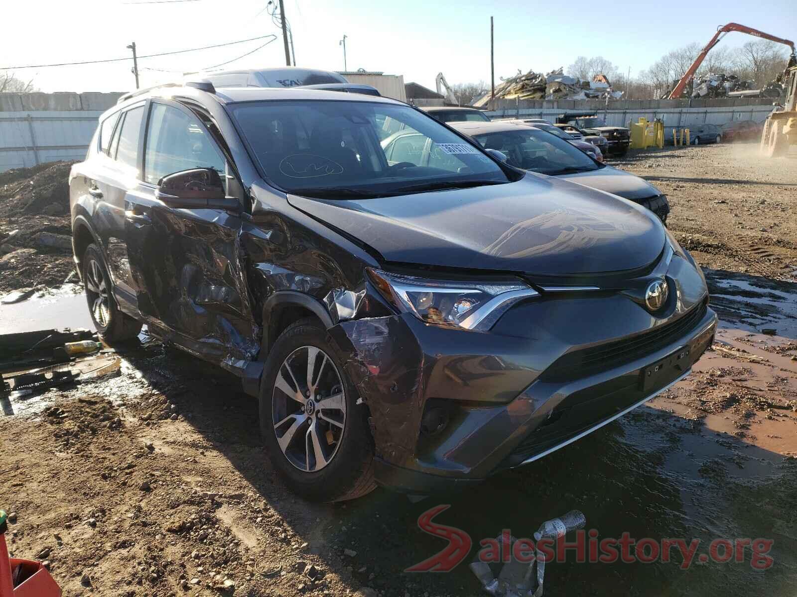 JTMRFREV8JJ202613 2018 TOYOTA RAV4