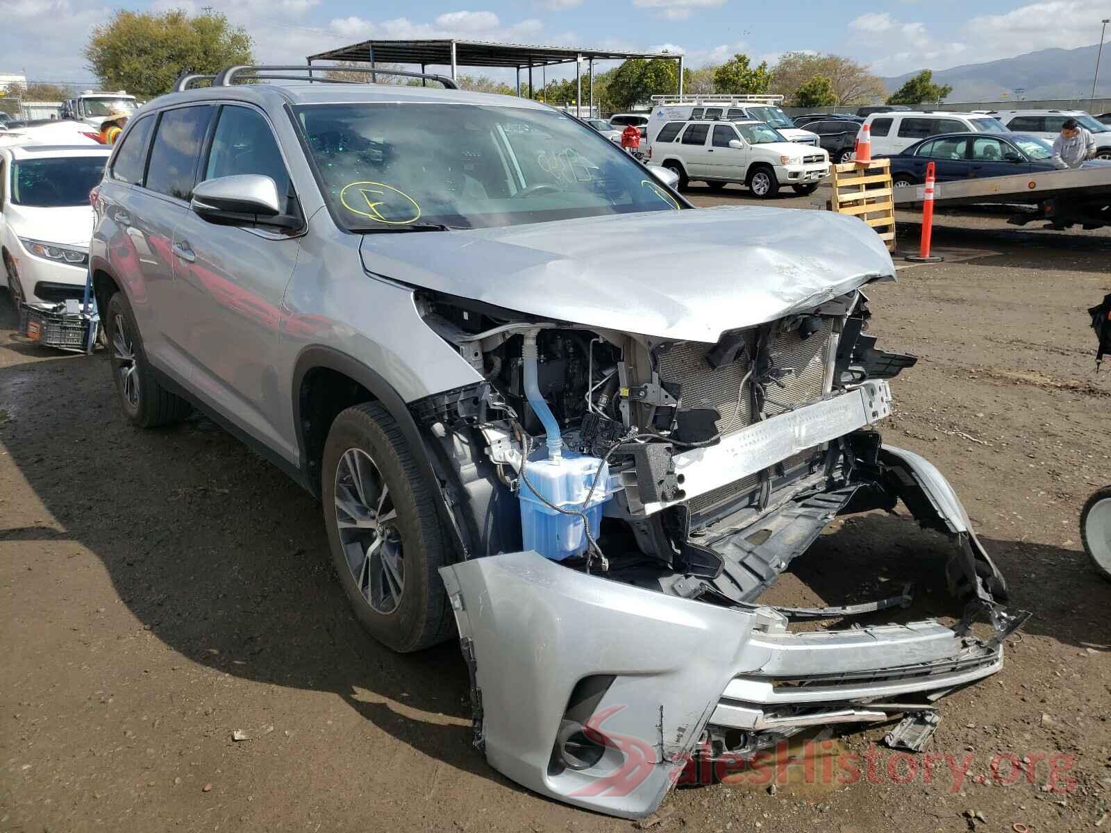 5TDZARFH3KS043284 2019 TOYOTA HIGHLANDER