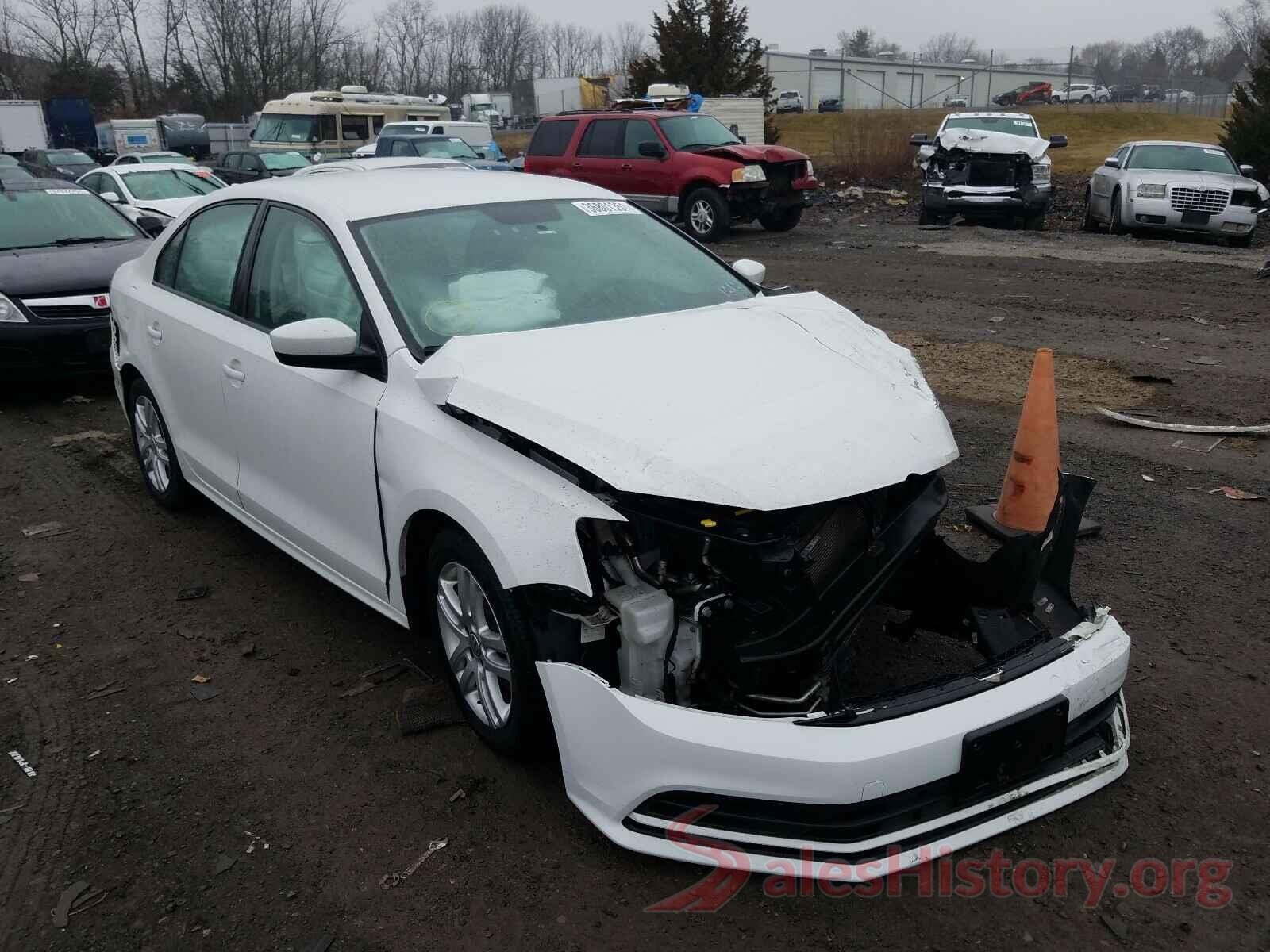 3VW2B7AJ8JM210893 2018 VOLKSWAGEN JETTA