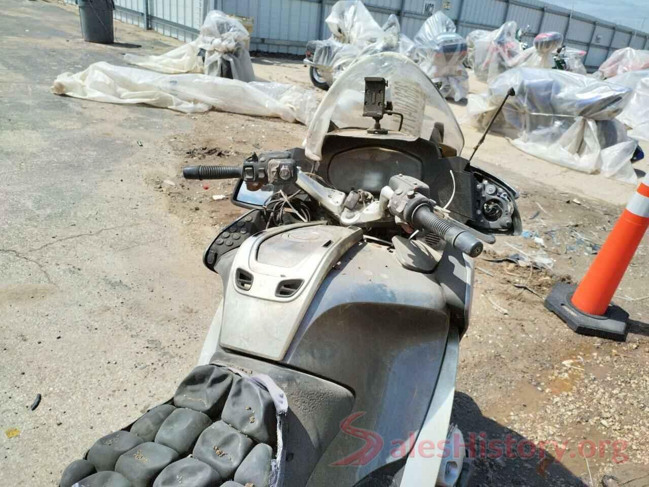 WB10388055ZM16183 2005 BMW R