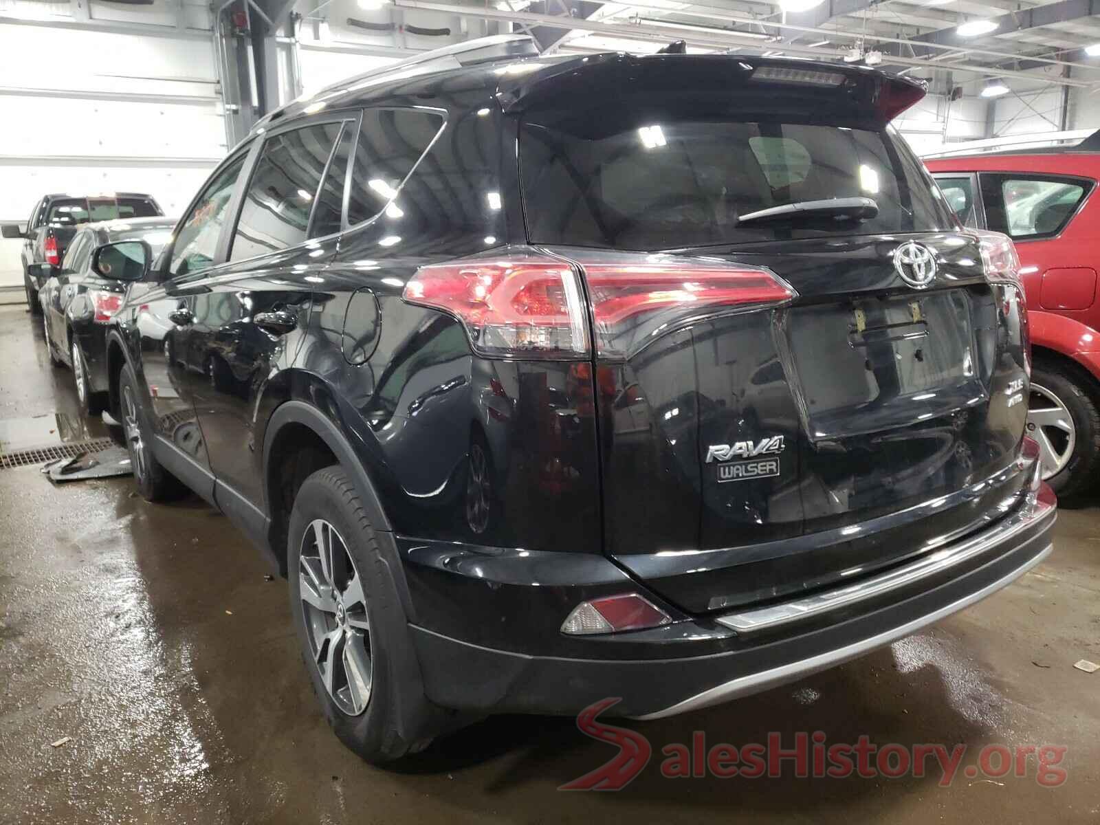 2T3RFREV4JW750612 2018 TOYOTA RAV4