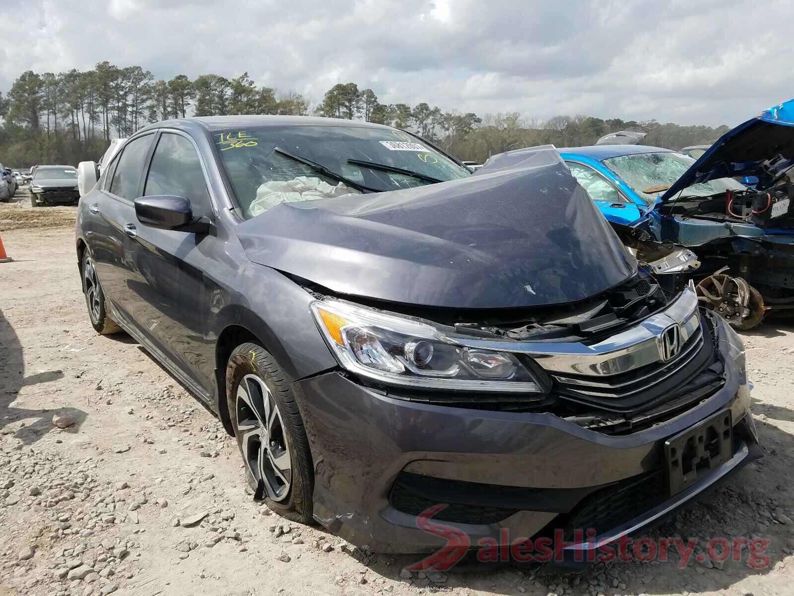 1HGCR2F33HA257046 2017 HONDA ACCORD