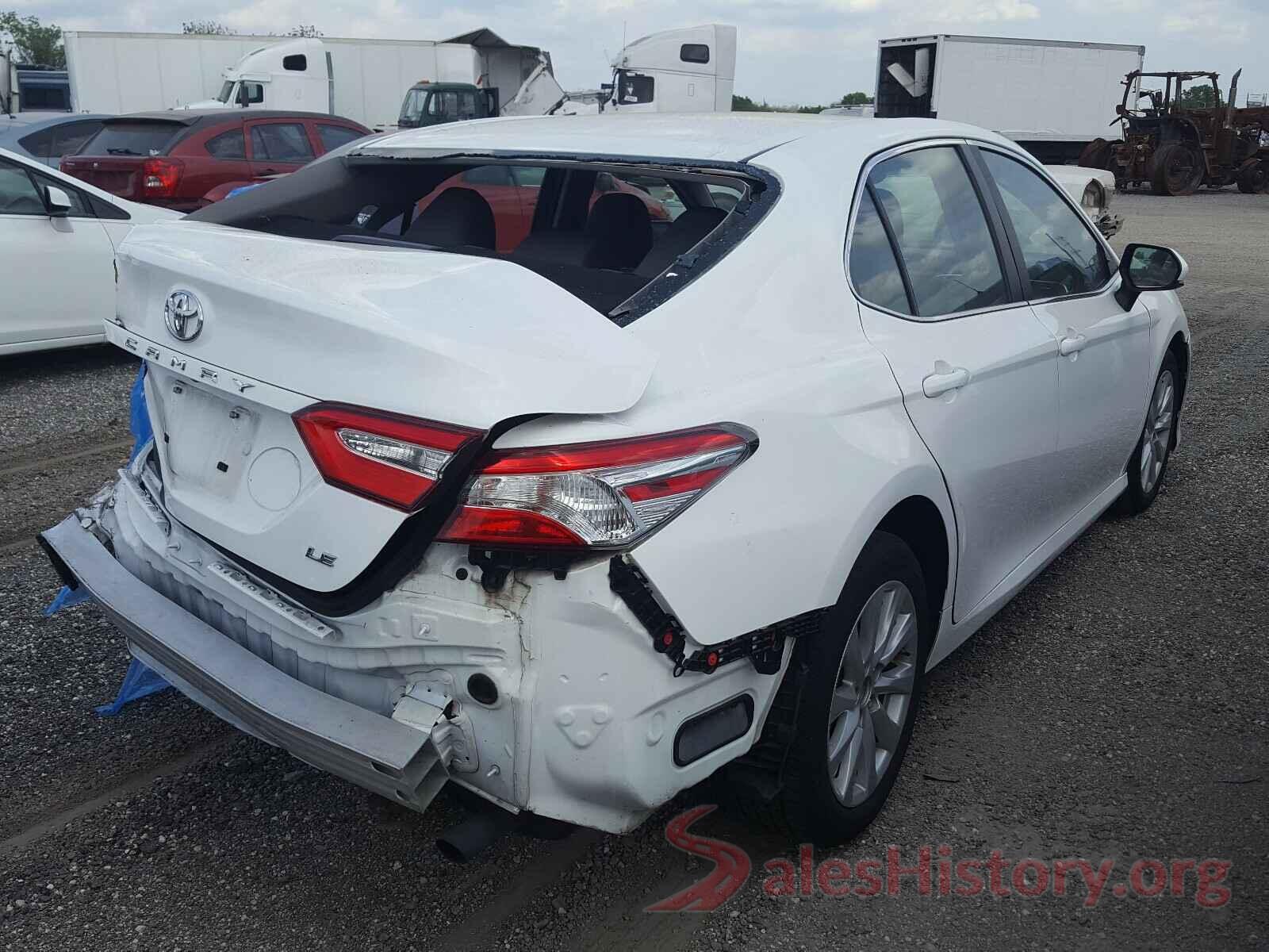 4T1B11HK6JU078600 2018 TOYOTA CAMRY