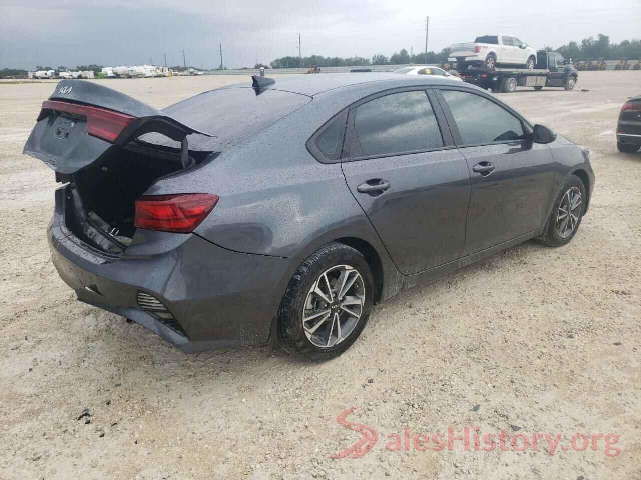 3KPF24AD3NE472835 2022 KIA FORTE