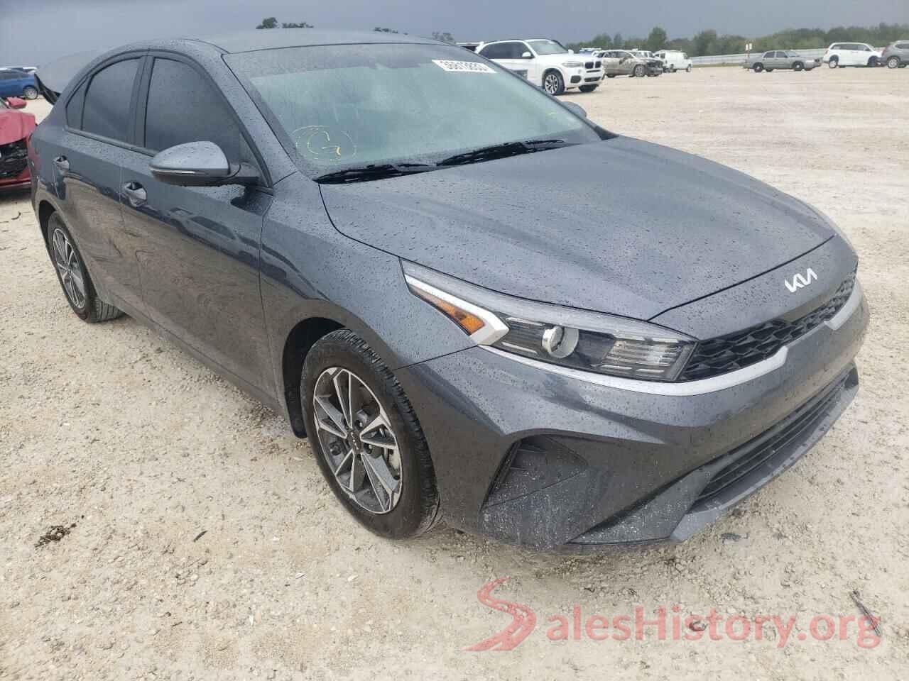 3KPF24AD3NE472835 2022 KIA FORTE