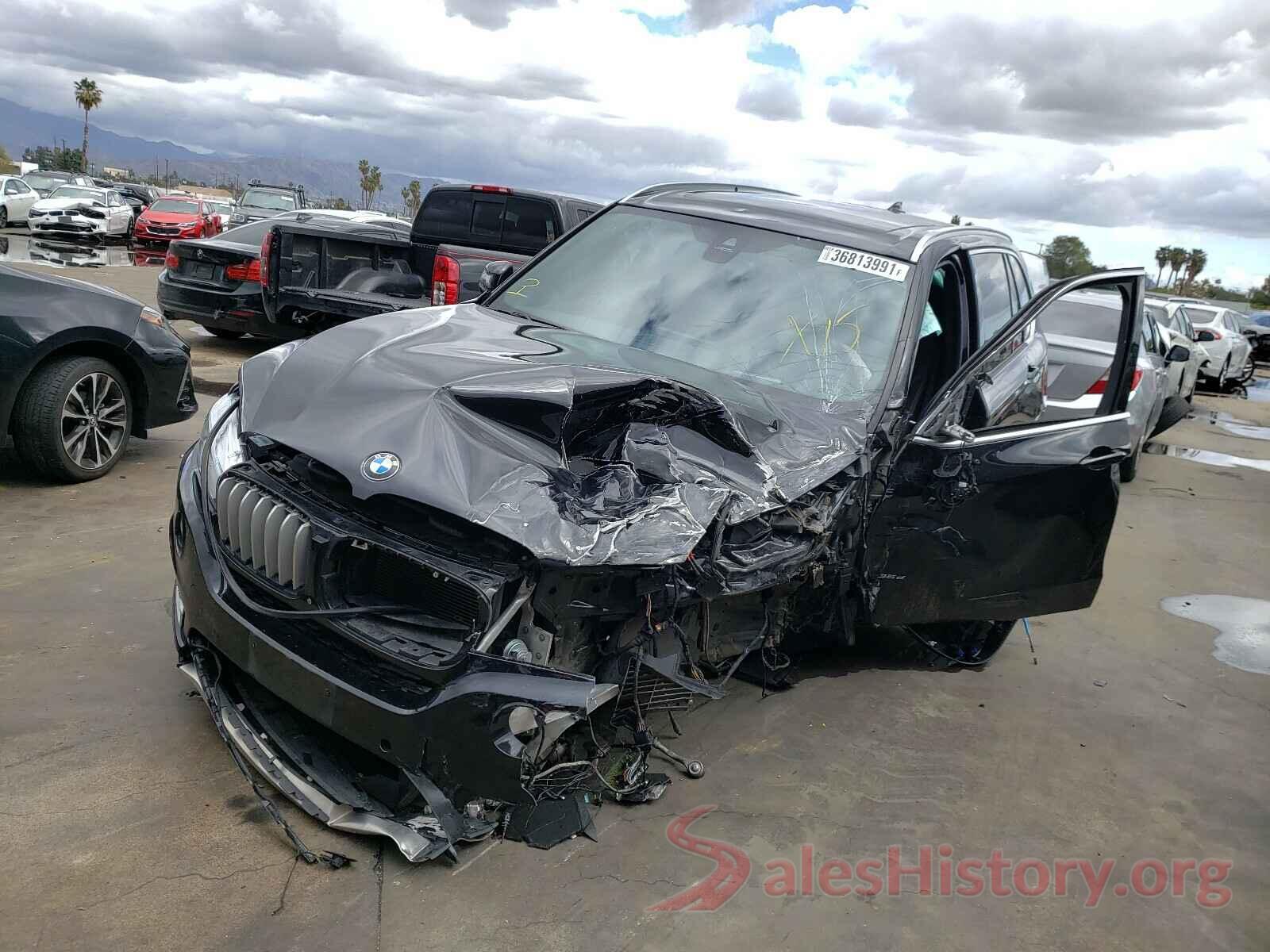 5UXKS4C3XH0U05602 2017 BMW X5