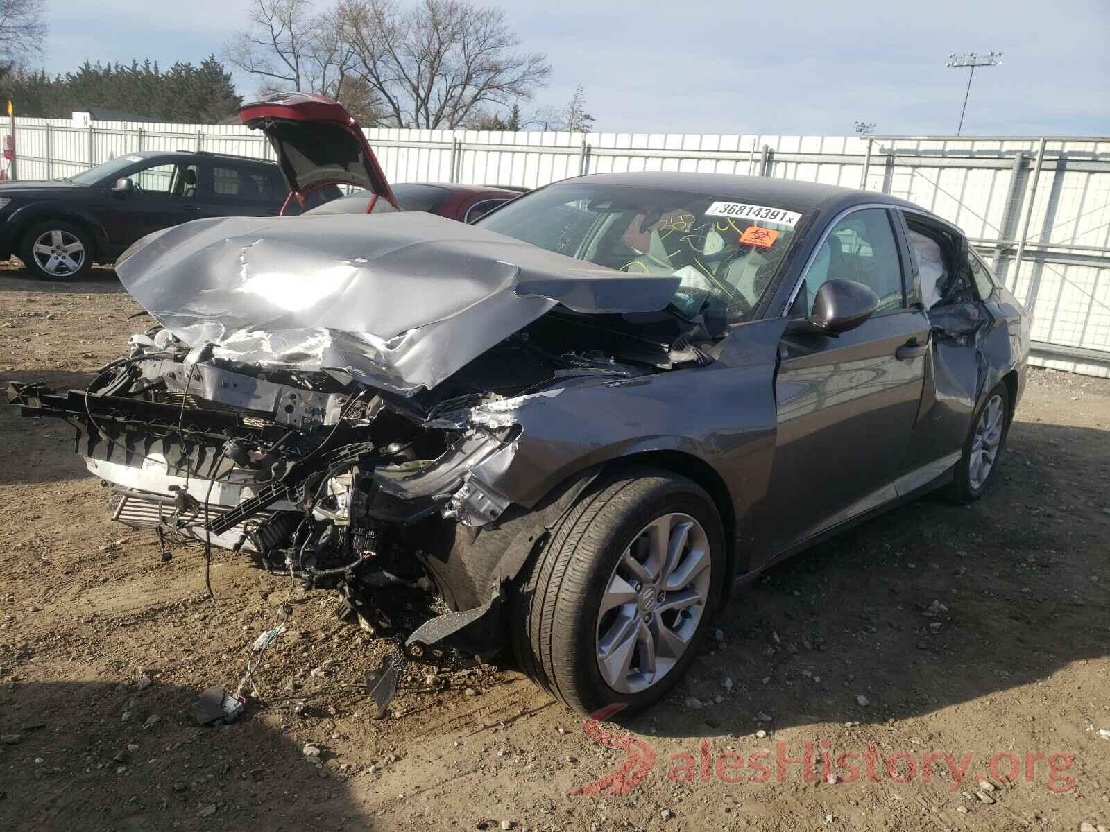 1HGCV1F13JA086549 2018 HONDA ACCORD