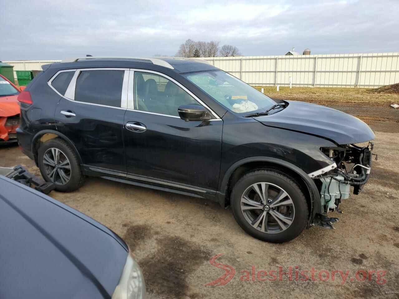 5N1AT2MV3HC778585 2017 NISSAN ROGUE