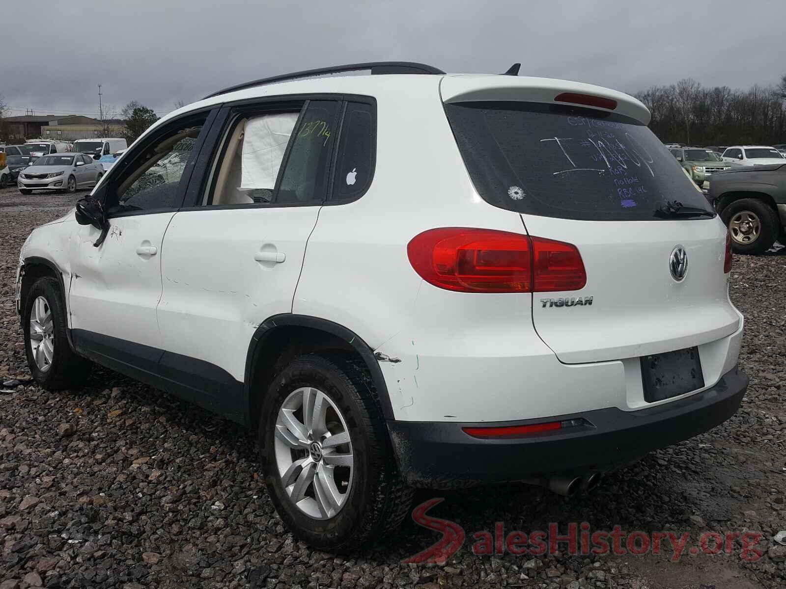 WVGAV7AX7HK012362 2017 VOLKSWAGEN TIGUAN