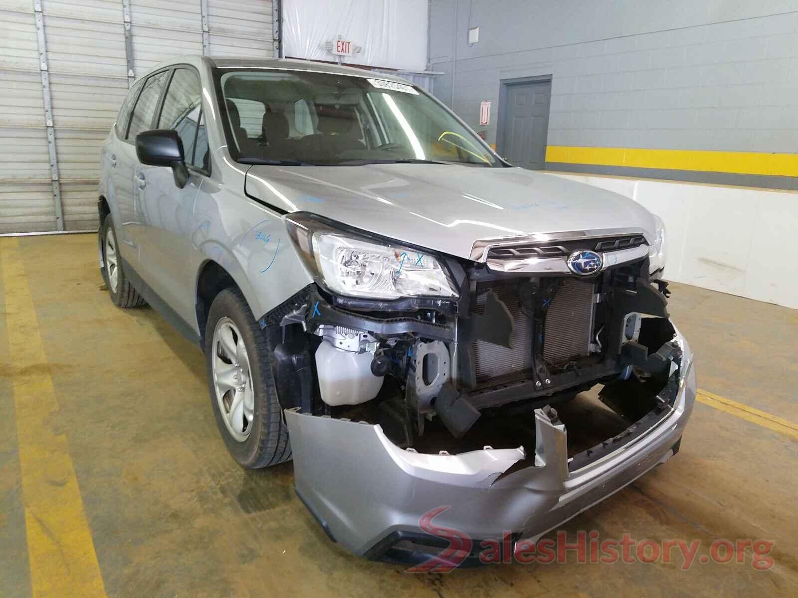 JF2SJAAC9HG530976 2017 SUBARU FORESTER