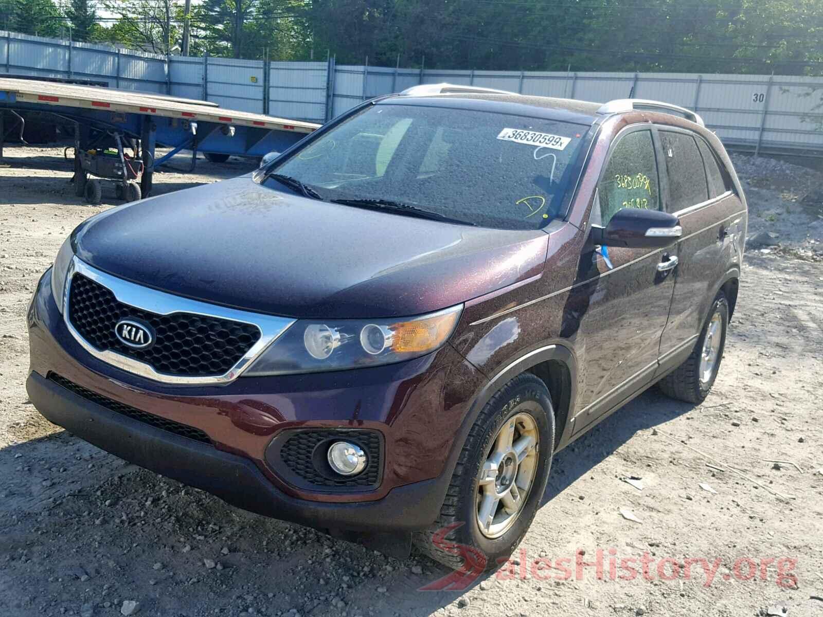 5XYKU4A15BG103200 2011 KIA SORENTO EX