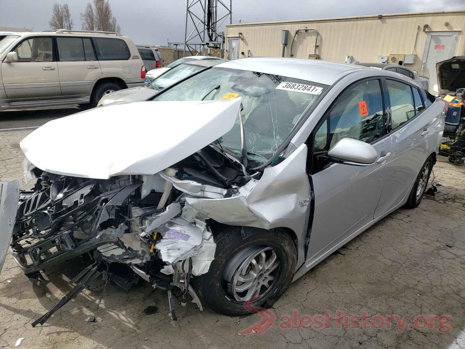 JTDKARFPXK3117343 2019 TOYOTA PRIUS