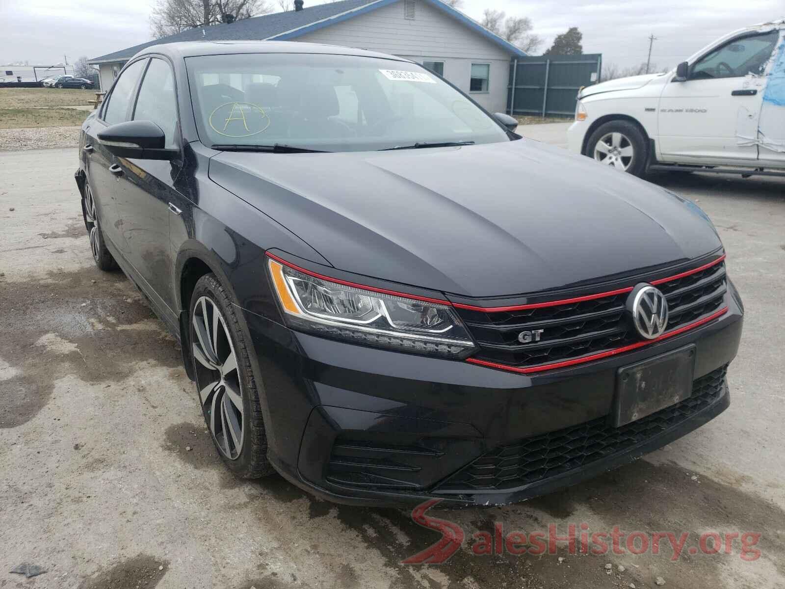 1VWJM7A31JC029644 2018 VOLKSWAGEN JETTA